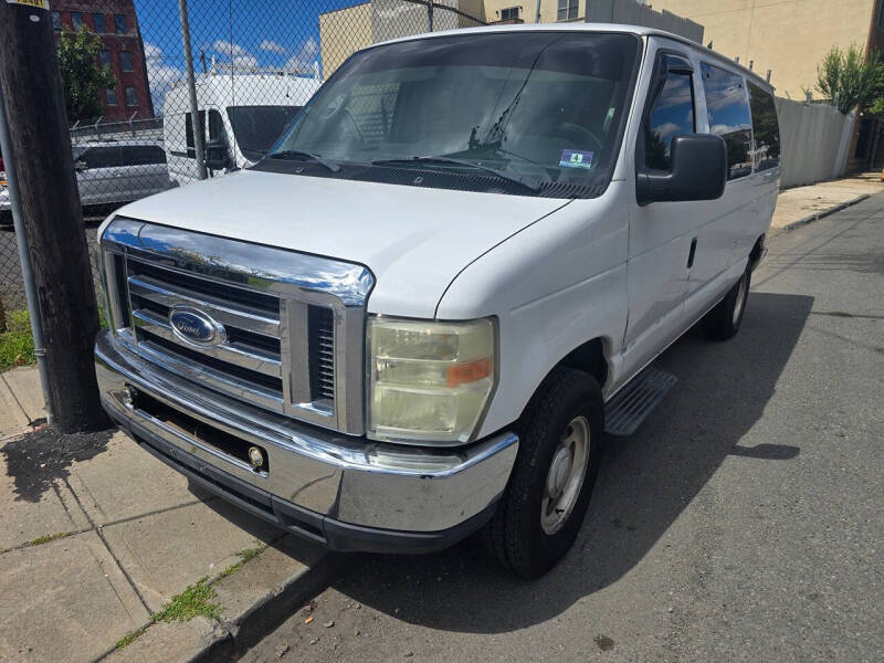 2009 Ford E-Series E-350 SD XL