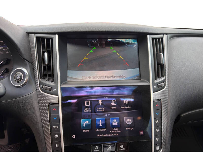 2015 Infiniti Q50