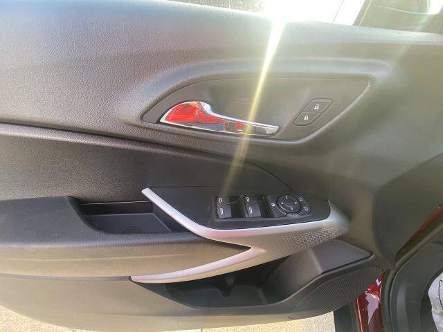 2024 Chevrolet Trax RS