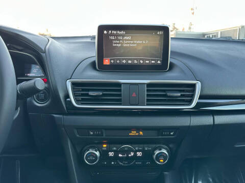 2015 Mazda MAZDA3 i Grand Touring