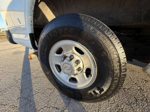 2020 Chevrolet Express 2500