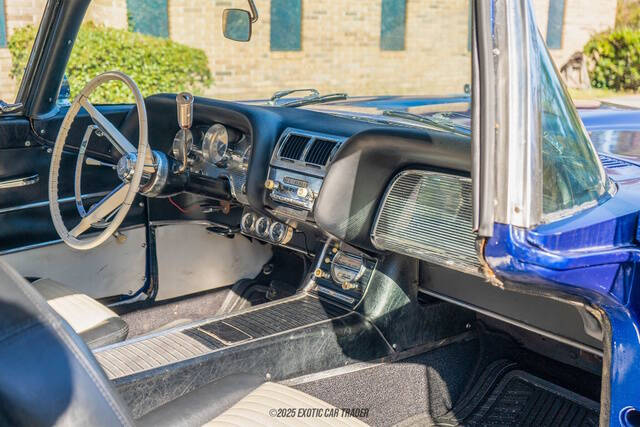 1959 Ford Thunderbird