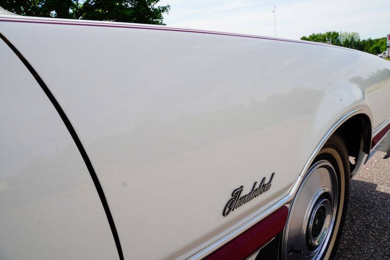 1976 Ford Thunderbird
