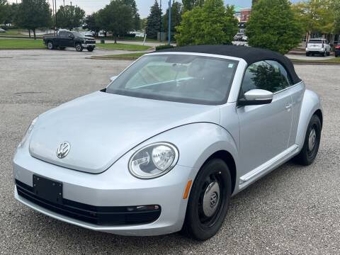 2013 Volkswagen Beetle Convertible for sale at MOKENA AUTOMOTIVE INC in Mokena IL