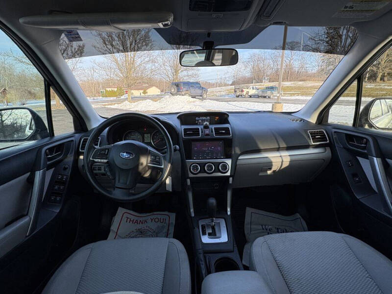 2016 Subaru Forester 2.5i