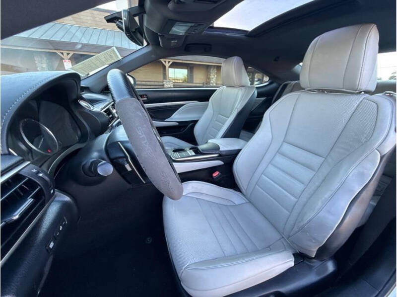 2016 Lexus RC 200t