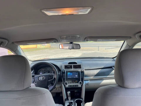 2013 Toyota Camry LE