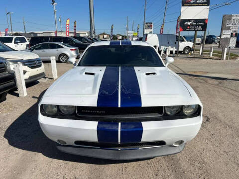 2012 Dodge Challenger SXT