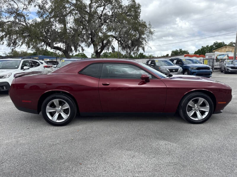 2019 Dodge Challenger SXT