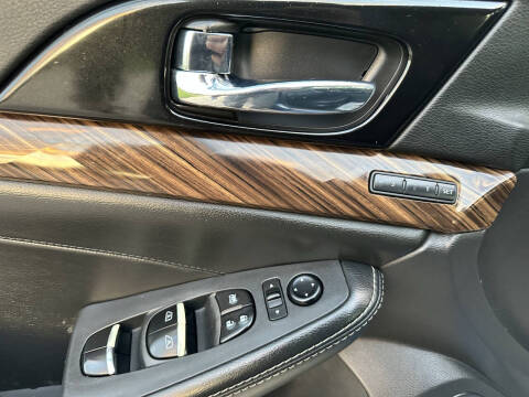 2017 Nissan Maxima Platinum