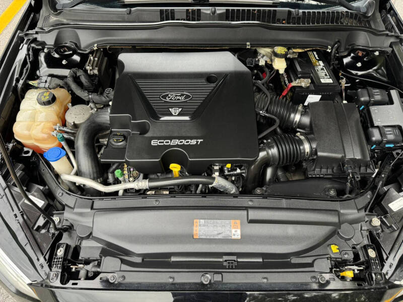 2017 Ford Fusion V6 Sport