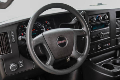 2022 GMC Savana 2500