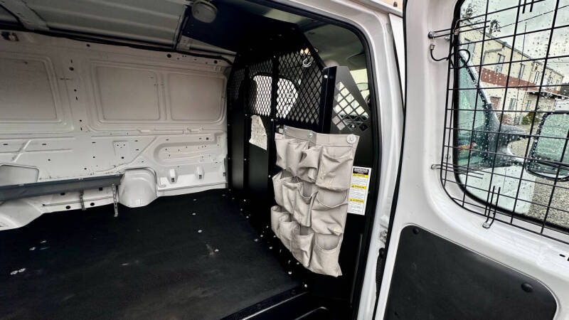 2010 Ford E-Series E-250