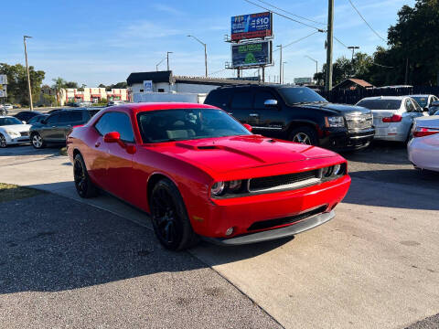 2014 Dodge Challenger SXT
