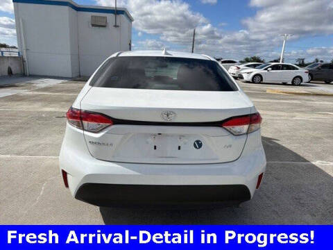 2024 Toyota Corolla LE