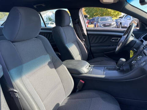 2013 Ford Taurus SEL