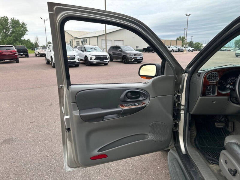 2002 Chevrolet TrailBlazer LTZ