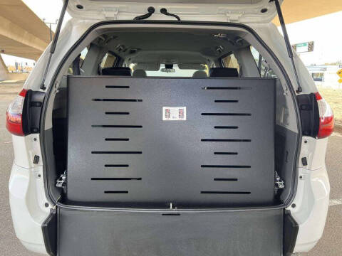 2019 Toyota Sienna L 7-Passenger