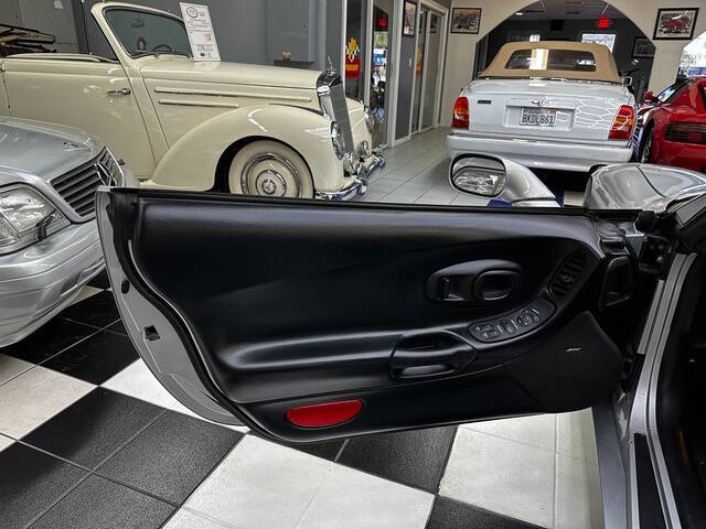 2002 Chevrolet Corvette