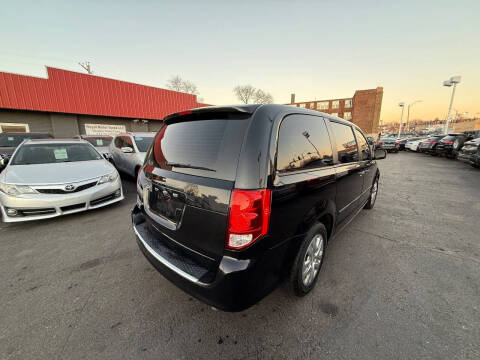 2016 Dodge Grand Caravan SE