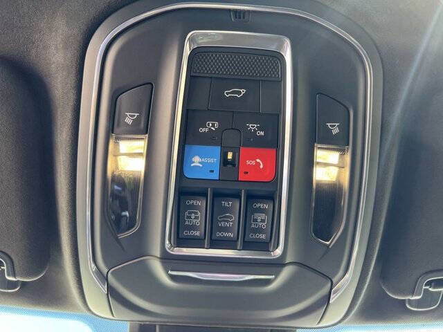 2025 Jeep Wagoneer S Launch Edition