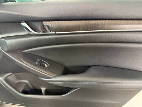 2020 Honda Accord Hybrid EX