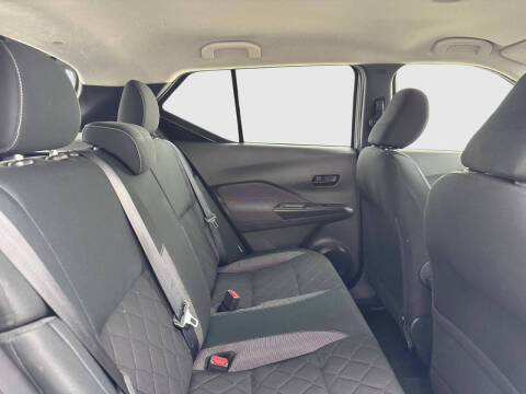 2020 Nissan Kicks S