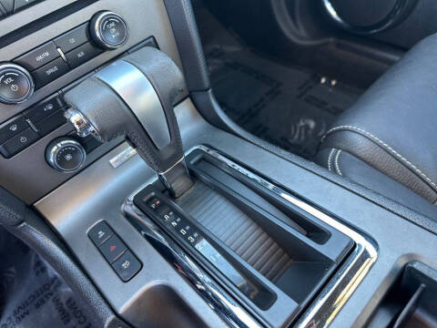 2012 Ford Mustang V6 Premium