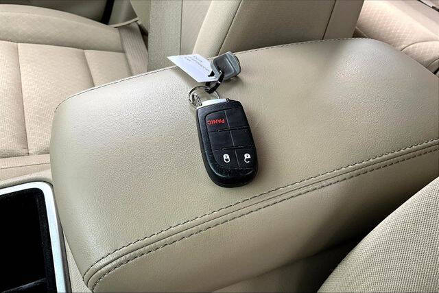 2019 Jeep Grand Cherokee Laredo E