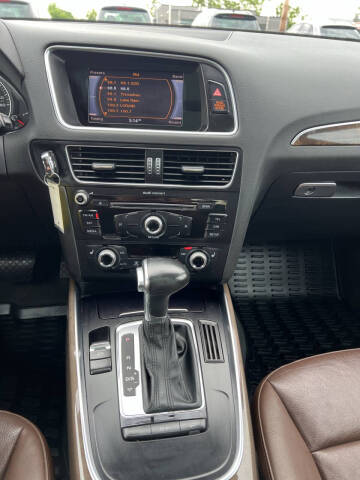 2016 Audi Q5 2.0T quattro Premium