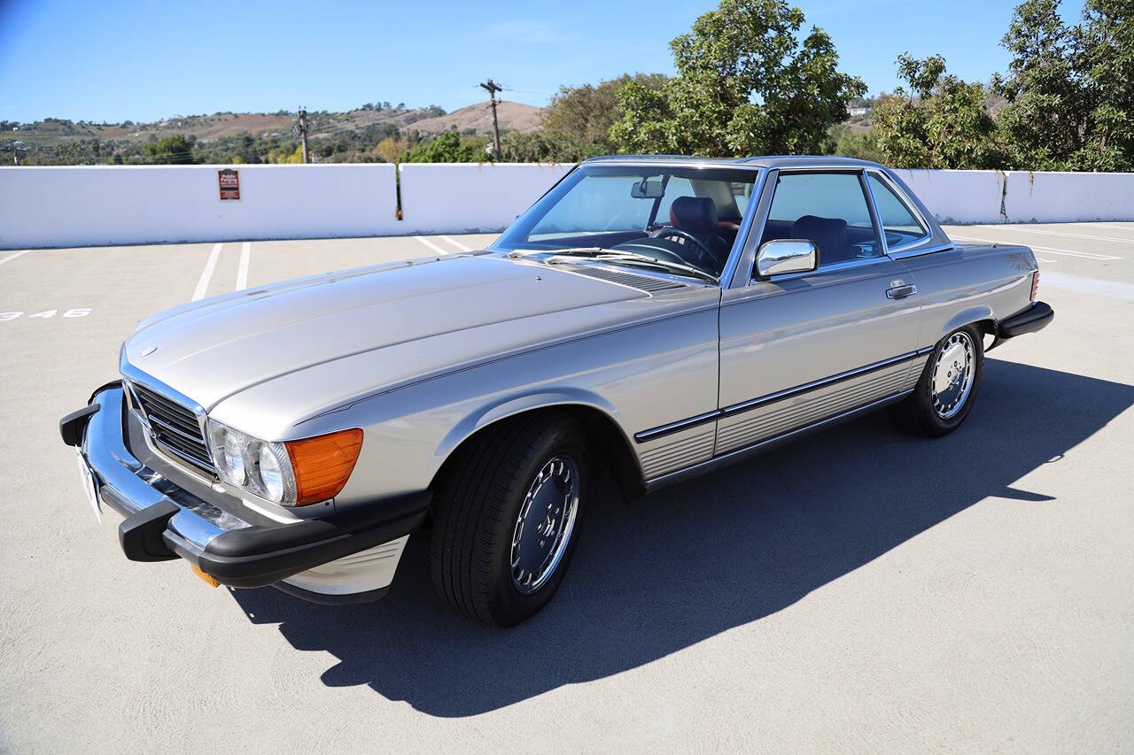 1986 Mercedes-Benz 560-Class for sale at DE AUTOS INC in San Juan Capistrano, CA