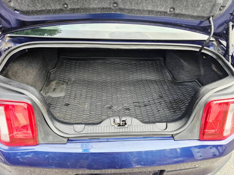 2011 Ford Mustang V6 Premium