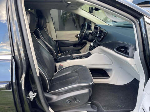 2022 Chrysler Pacifica Limited