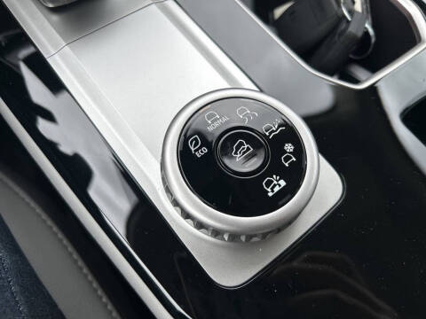 2025 Mitsubishi Outlander SEL Platinum Edition