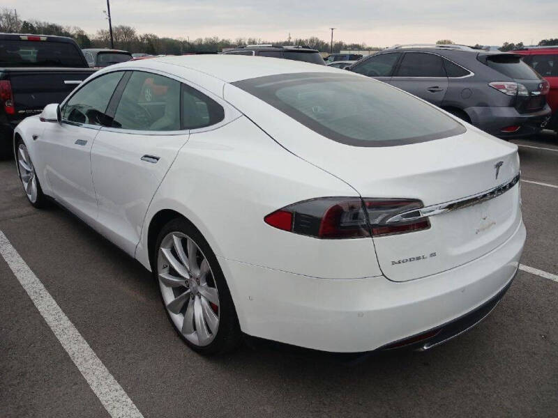 2016 Tesla Model S