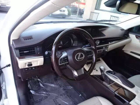 2016 Lexus ES 350