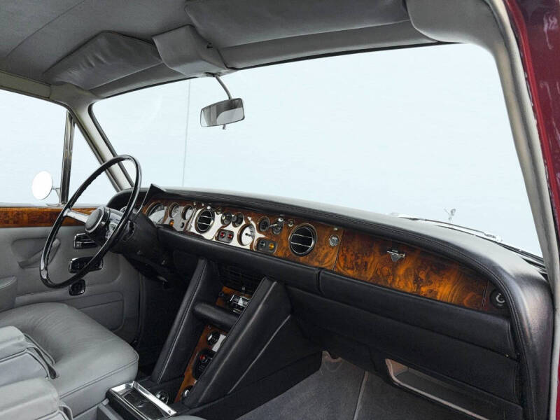 1969 Rolls-Royce Silver Shadow