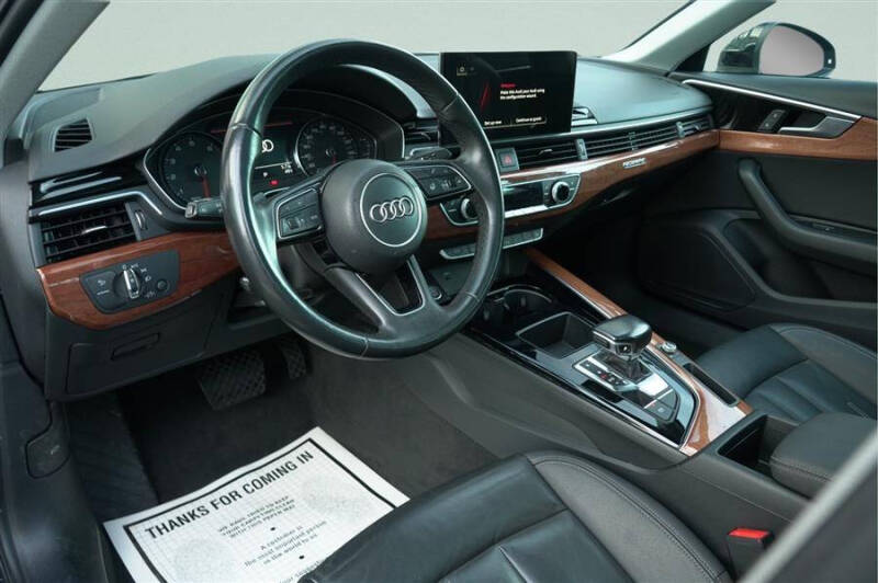 2022 Audi A4 quattro Premium 40 TFSI