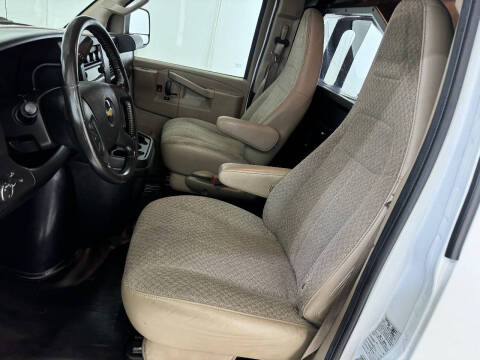 2021 Chevrolet Express 2500