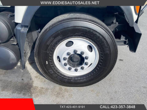 2006 Mack CV713