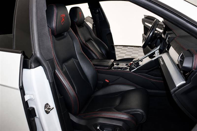 2019 Lamborghini Urus