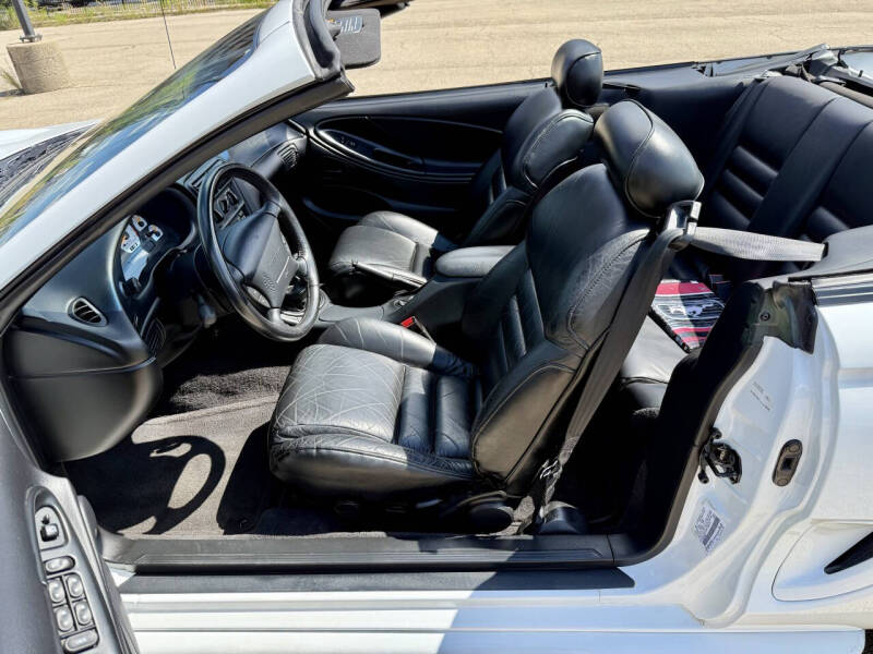 1996 Ford Mustang SVT Cobra