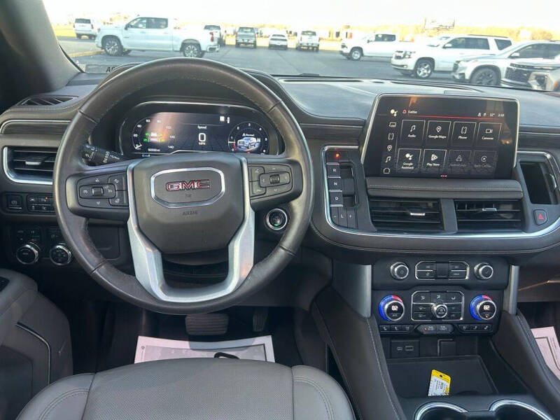 2022 GMC Yukon SLT