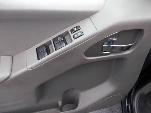 2016 Nissan Frontier SV