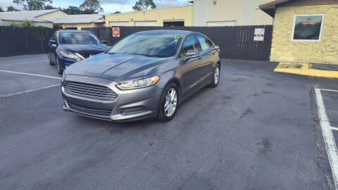 2013 Ford Fusion SE