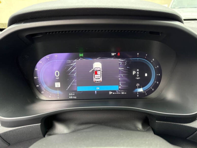 2023 Volvo XC40 B5 Core