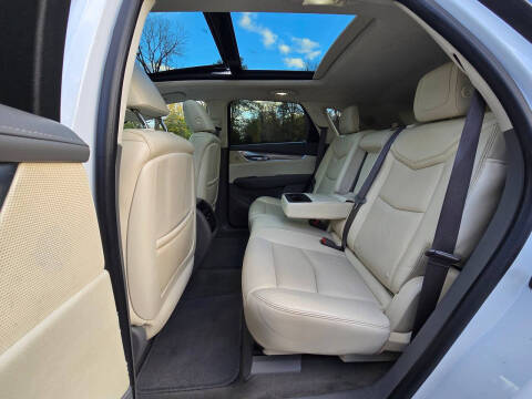 2017 Cadillac XT5 Premium Luxury