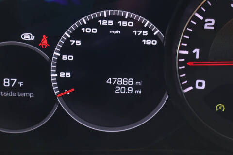 2021 Porsche Cayenne GTS Coupe