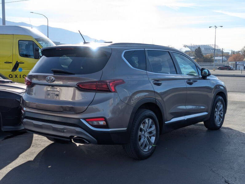 2019 Hyundai Santa Fe SE 2.4L
