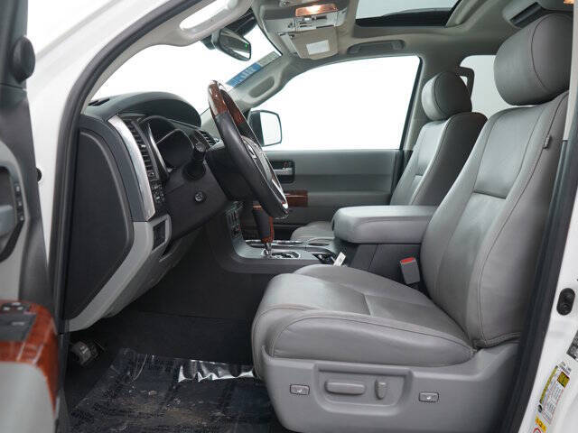 2021 Toyota Sequoia Platinum